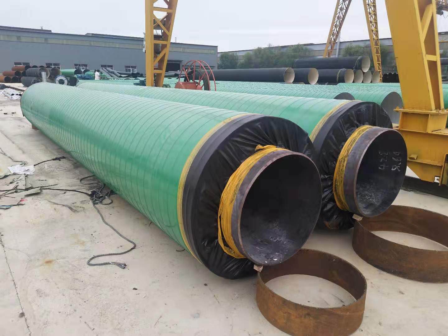 米东钢套钢保温钢管